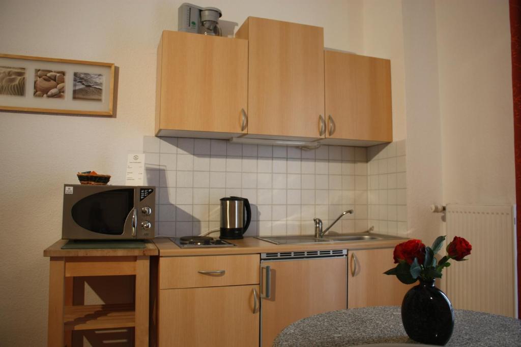 Hotel Alt-Rodenkirchen Colónia Quarto foto