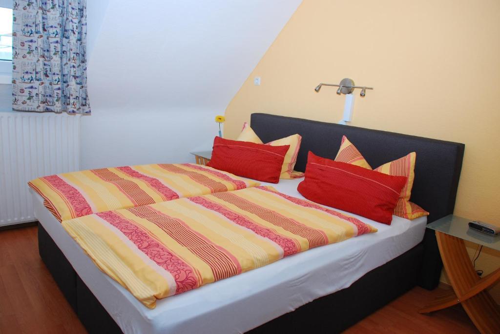 Hotel Alt-Rodenkirchen Colónia Quarto foto