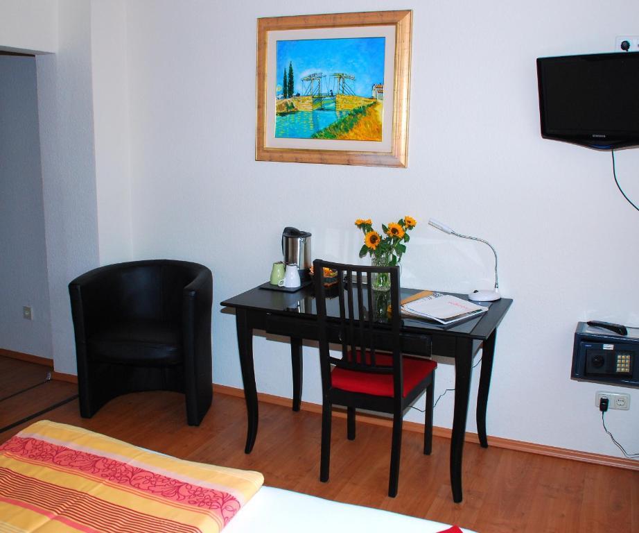 Hotel Alt-Rodenkirchen Colónia Quarto foto